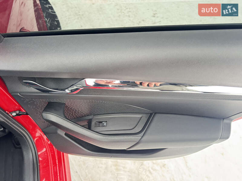 Лифтбек Skoda Octavia 2021 в Иршаве