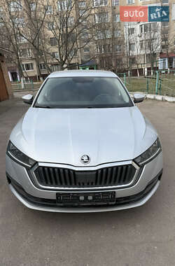 Ліфтбек Skoda Octavia 2020 в Первомайську