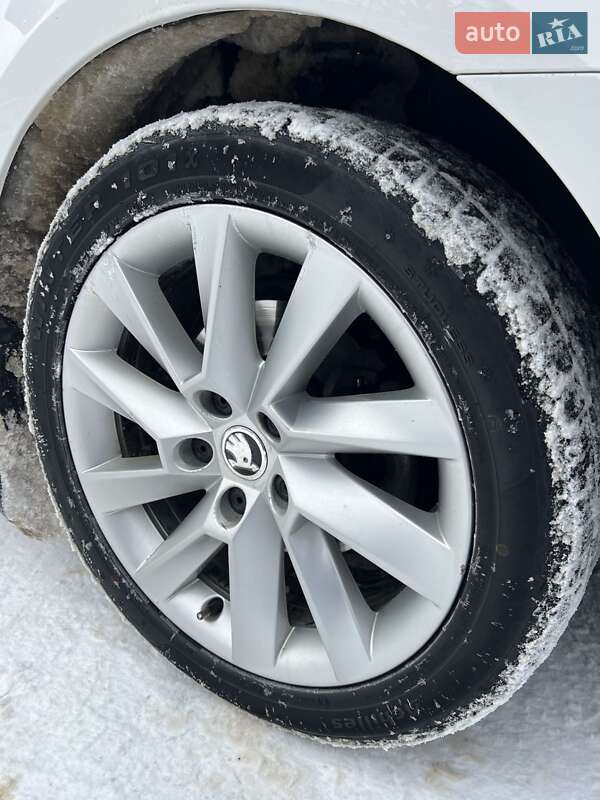 Лифтбек Skoda Octavia 2018 в Лозовой