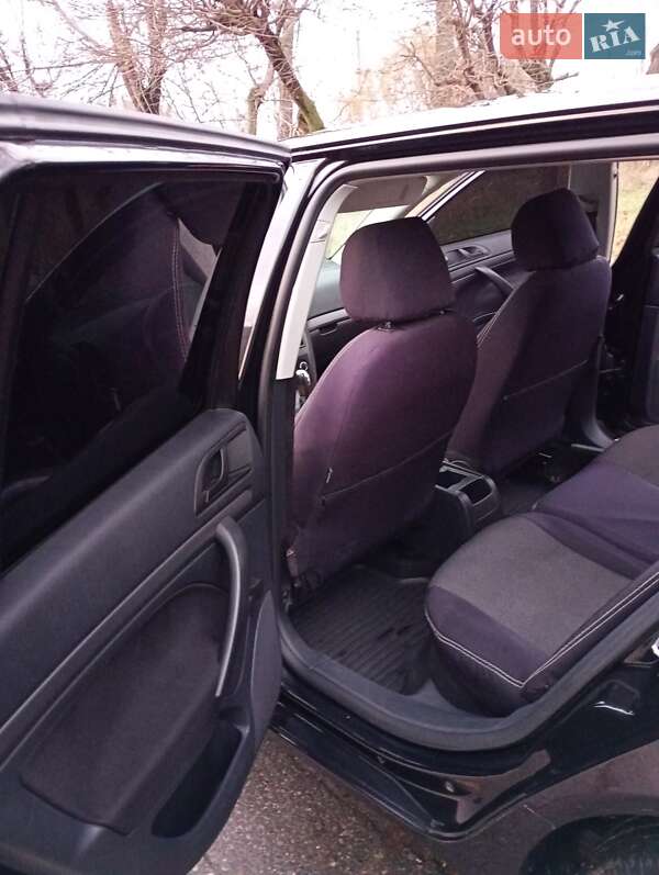 Универсал Skoda Octavia 2012 в Каменке