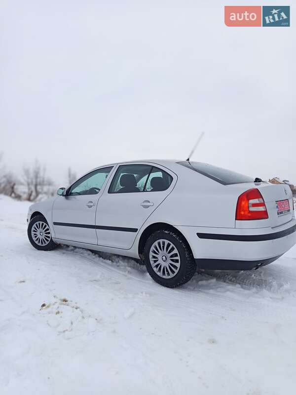 Лифтбек Skoda Octavia 2006 в Дрогобыче