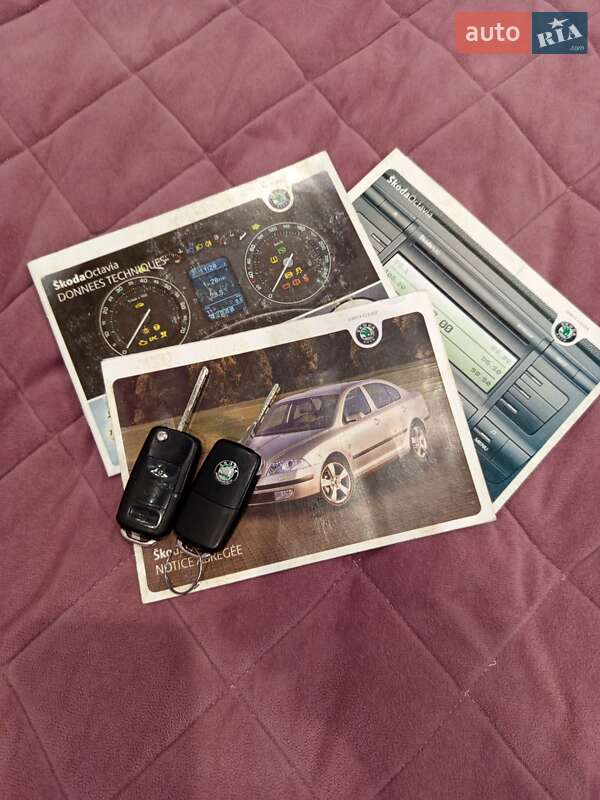 Лифтбек Skoda Octavia 2006 в Дрогобыче