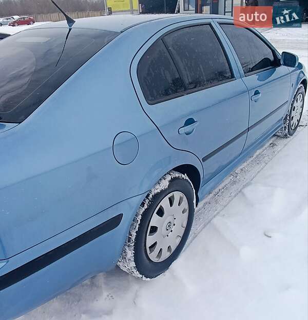 Ліфтбек Skoda Octavia 2009 в Запоріжжі