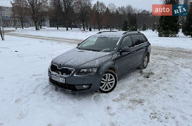 Универсал Skoda Octavia 2015 в Житомире