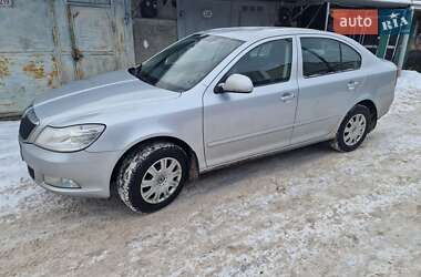 Лифтбек Skoda Octavia 2011 в Вышгороде