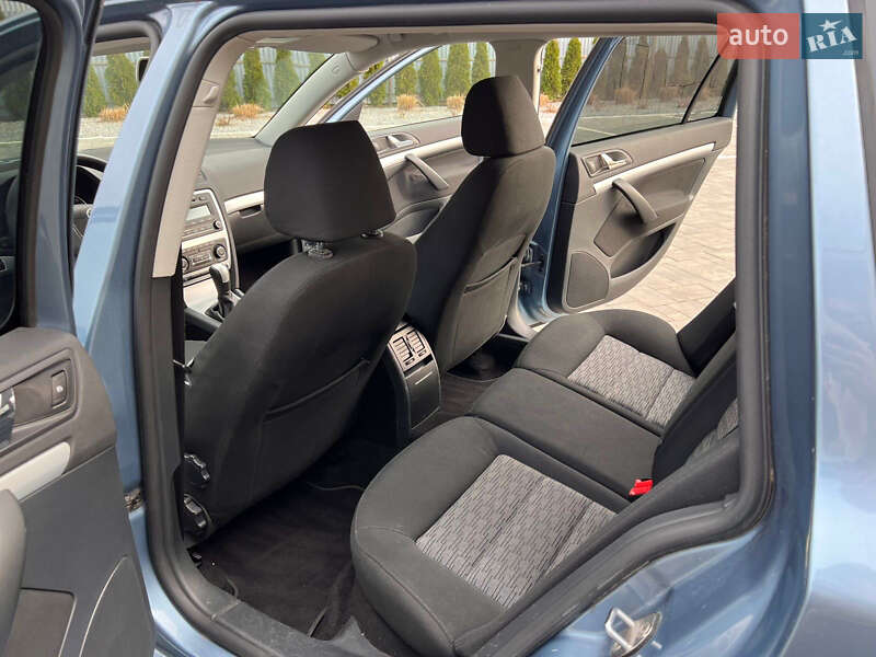 Универсал Skoda Octavia 2009 в Луцке