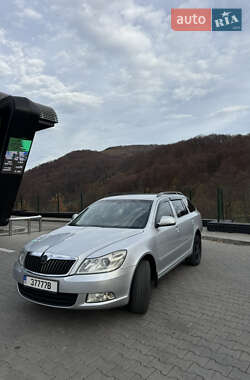 Универсал Skoda Octavia 2012 в Яремче
