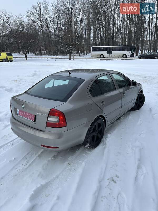 Лифтбек Skoda Octavia 2011 в Харькове
