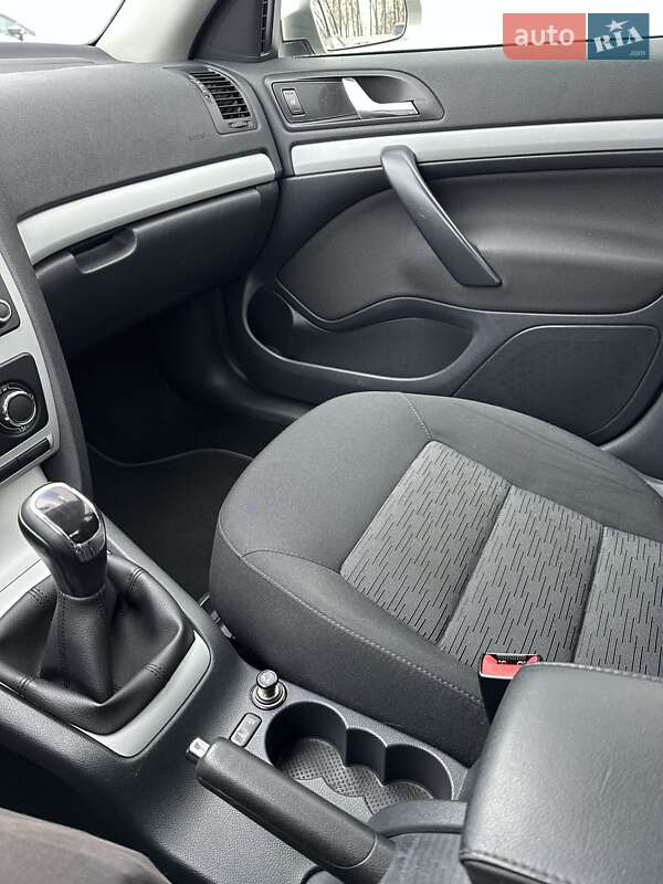 Лифтбек Skoda Octavia 2011 в Харькове