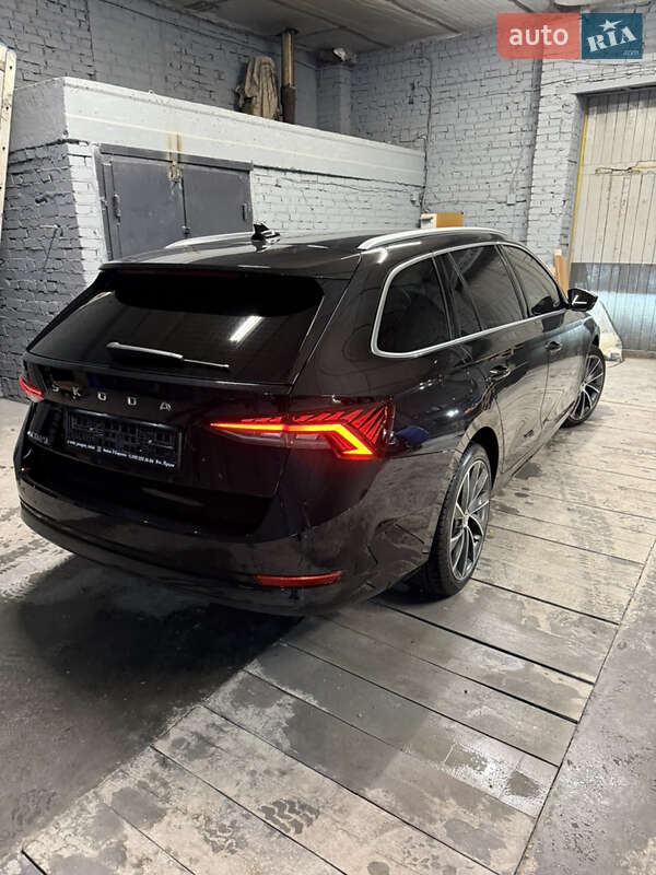 Универсал Skoda Octavia 2022 в Луцке фото 21 Универсал Skoda Octavia 2022 в Луцке