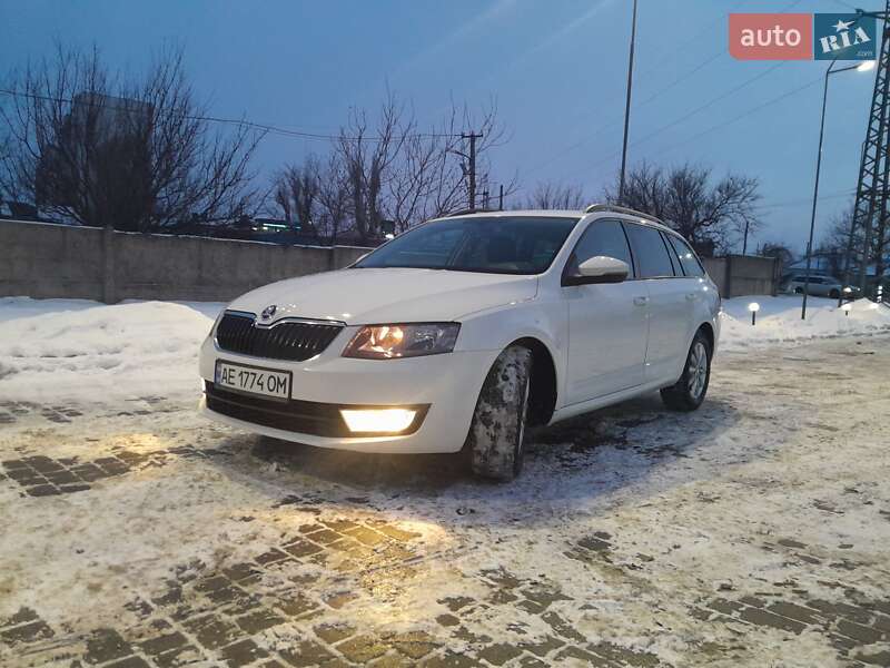 Универсал Skoda Octavia 2015 в Днепре