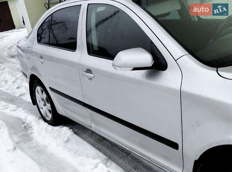 Лифтбек Skoda Octavia 2006 в Тернополе