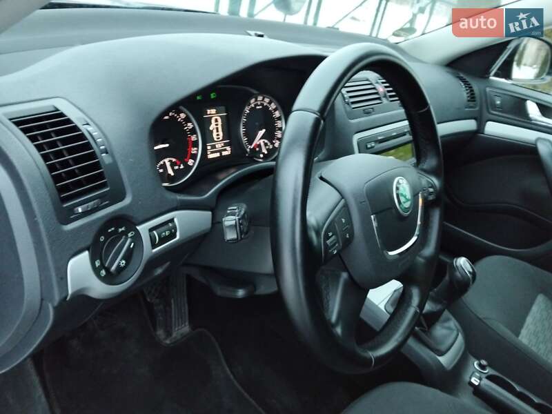 Универсал Skoda Octavia 2013 в Ивано-Франковске
