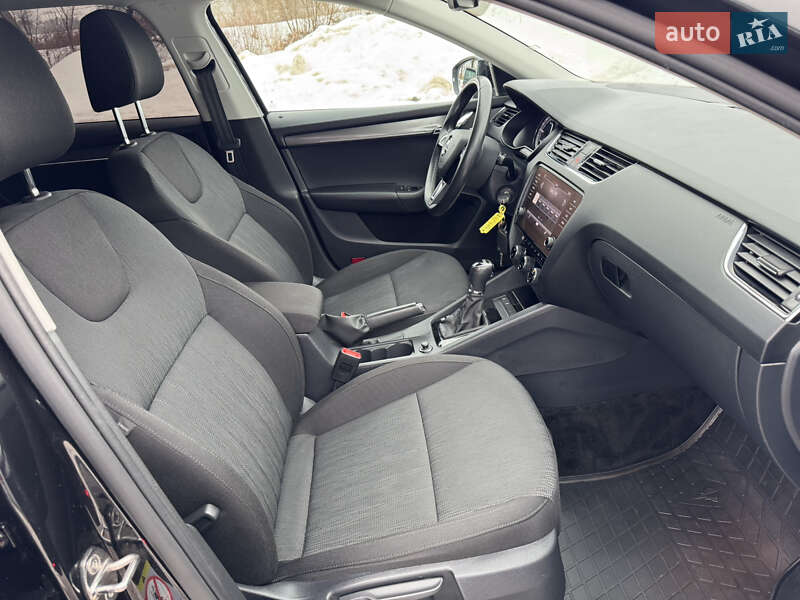 Универсал Skoda Octavia 2019 в Бережанах
