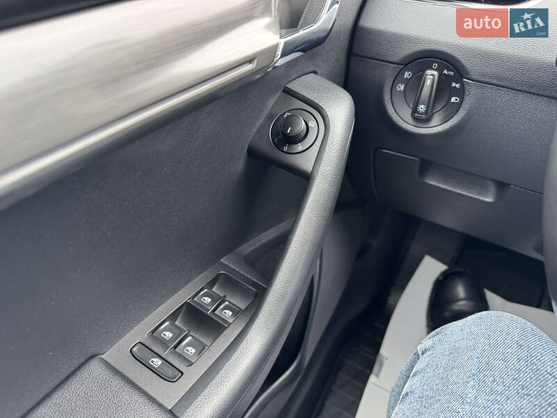 Универсал Skoda Octavia 2019 в Бережанах