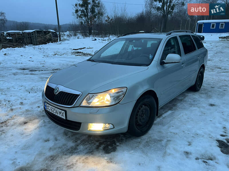 Универсал Skoda Octavia 2011 в Львове