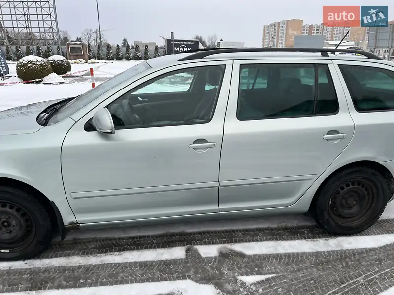 Skoda Octavia 2011 VIN TMBGE61Z0B2145093 фото оголошення 15 з 63