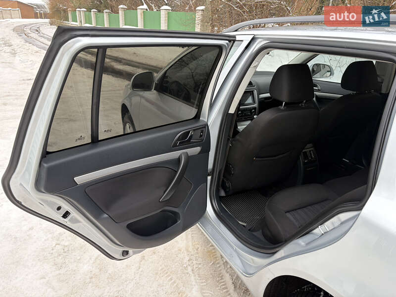 Универсал Skoda Octavia 2012 в Виннице