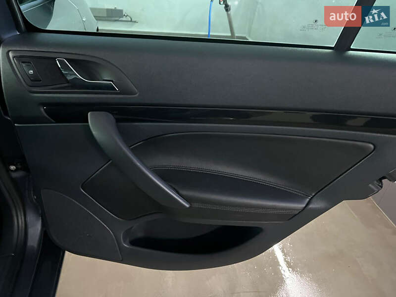 Универсал Skoda Octavia 2012 в Чернигове