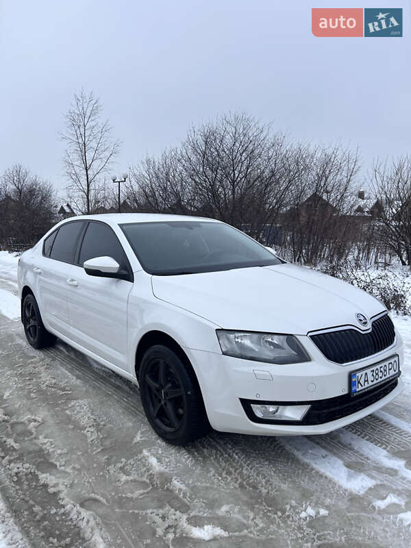 Лифтбек Skoda Octavia 2013 в Киеве