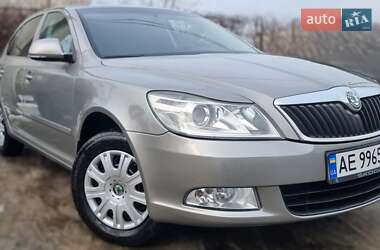 Лифтбек Skoda Octavia 2010 в Днепре