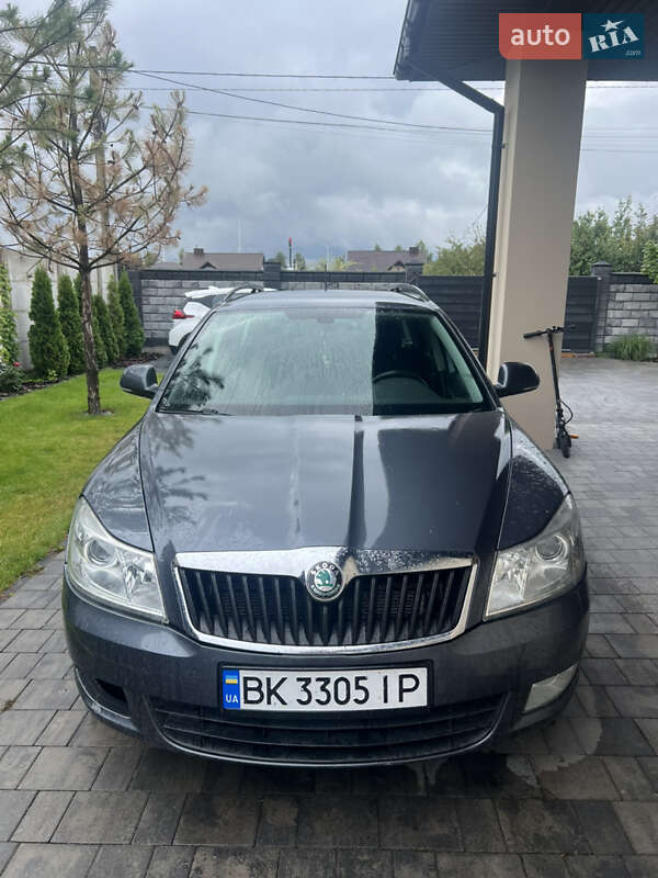 Универсал Skoda Octavia 2011 в Ровно