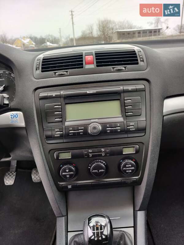 Лифтбек Skoda Octavia 2006 в Барышевке фото 17 Лифтбек Skoda Octavia 2006 в Барышевке