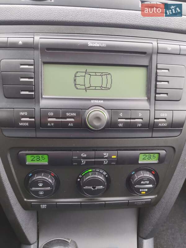 Лифтбек Skoda Octavia 2006 в Барышевке фото 21 Лифтбек Skoda Octavia 2006 в Барышевке