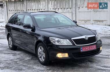 Универсал Skoda Octavia 2010 в Полтаве