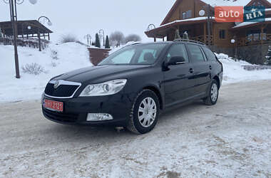 Универсал Skoda Octavia 2010 в Луцке