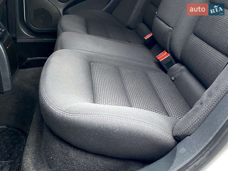 Универсал Skoda Octavia 2010 в Мукачево фото 63 Универсал Skoda Octavia 2010 в Мукачево