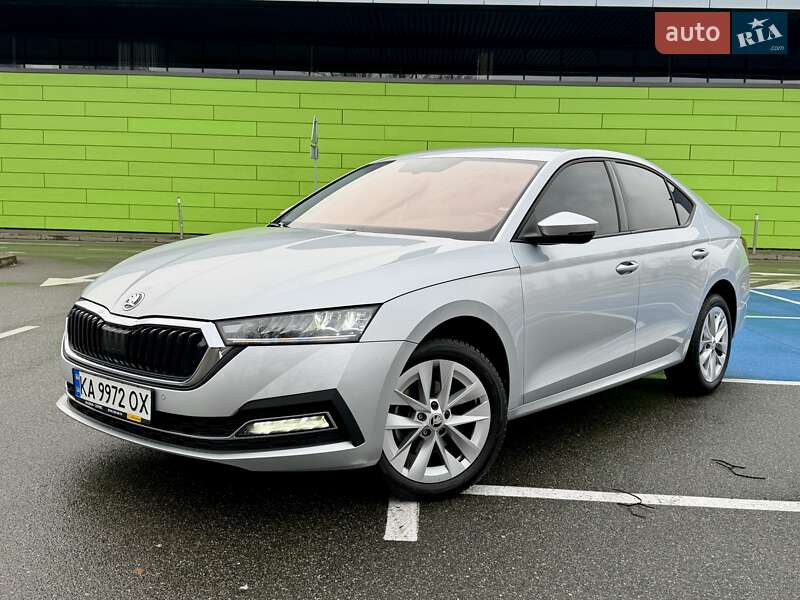 Лифтбек Skoda Octavia 2022 в Киеве