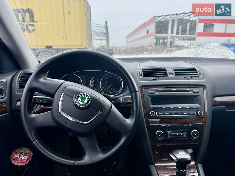 Лифтбек Skoda Octavia 2012 в Киеве