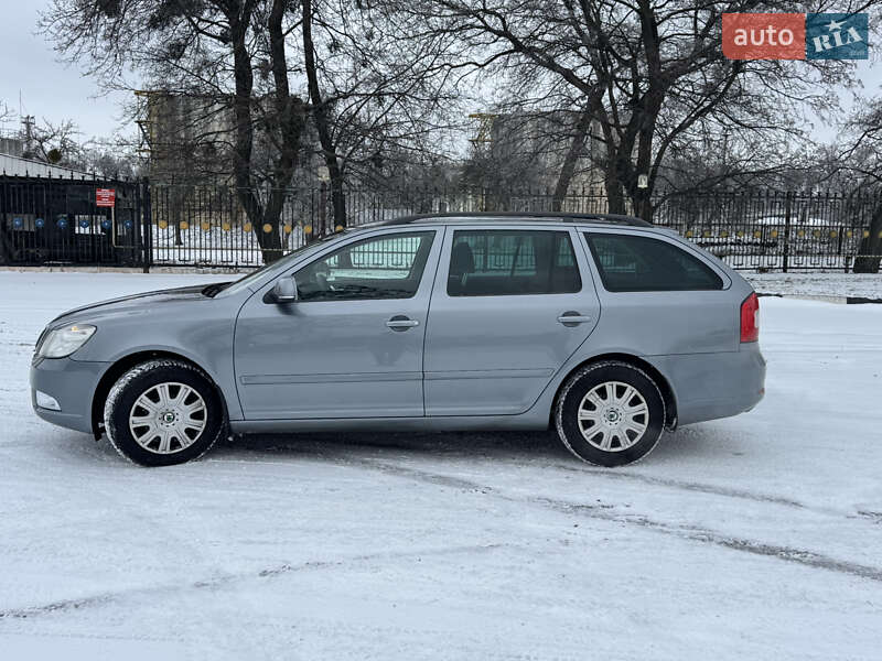 Универсал Skoda Octavia 2012 в Полтаве