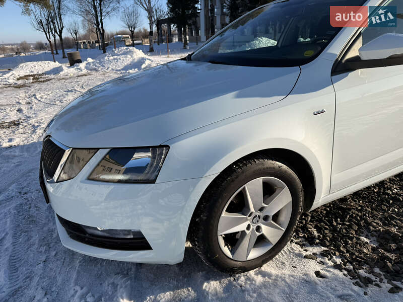 Универсал Skoda Octavia 2017 в Луцке