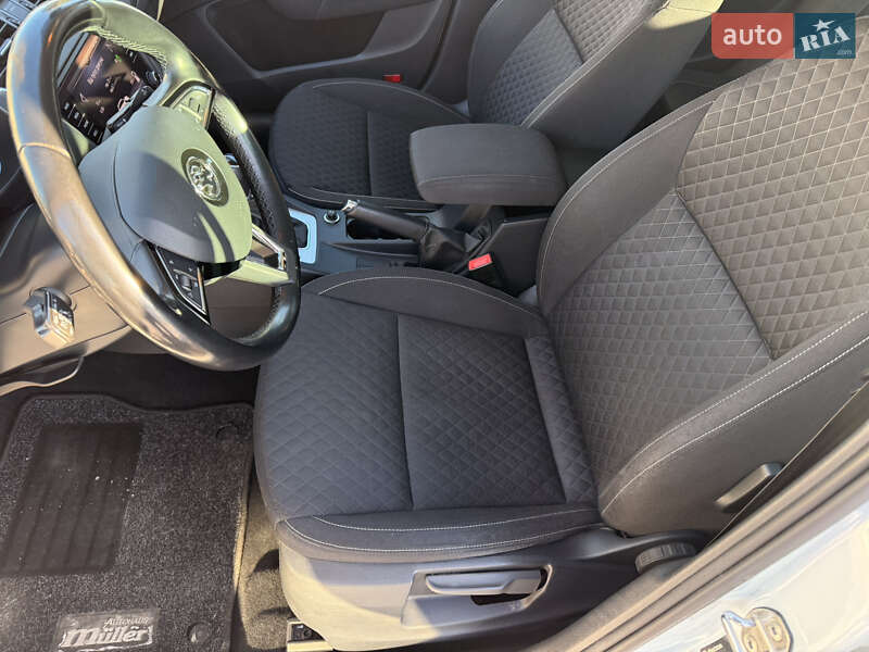 Универсал Skoda Octavia 2017 в Луцке