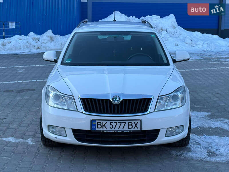 Универсал Skoda Octavia 2012 в Ровно фото 3 Универсал Skoda Octavia 2012 в Ровно