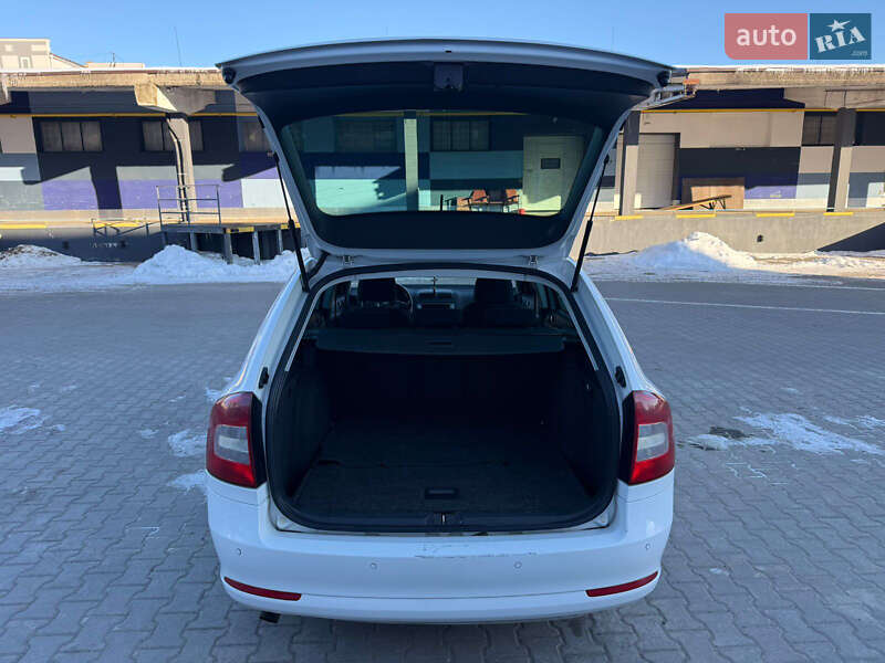 Универсал Skoda Octavia 2012 в Ровно фото 48 Универсал Skoda Octavia 2012 в Ровно
