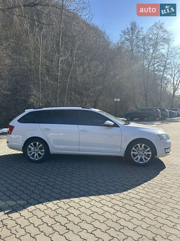 Універсал Skoda Octavia 2013 в Сваляві