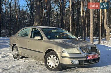 Лифтбек Skoda Octavia 2006 в Киеве