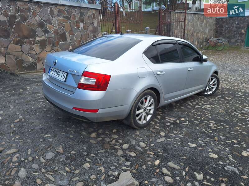 Лифтбек Skoda Octavia 2013 в Мукачево
