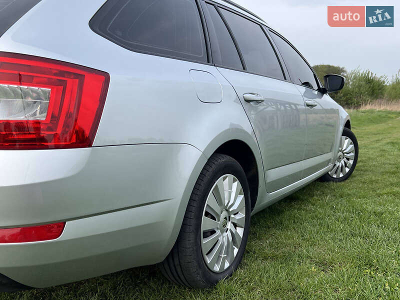 Универсал Skoda Octavia 2016 в Луцке фото 20 Универсал Skoda Octavia 2016 в Луцке