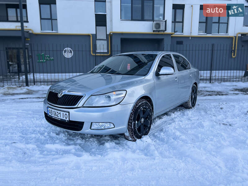 Лифтбек Skoda Octavia 2011 в Черкассах