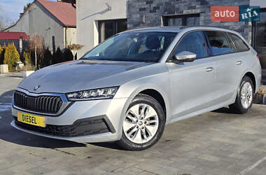 Универсал Skoda Octavia 2022 в Виннице