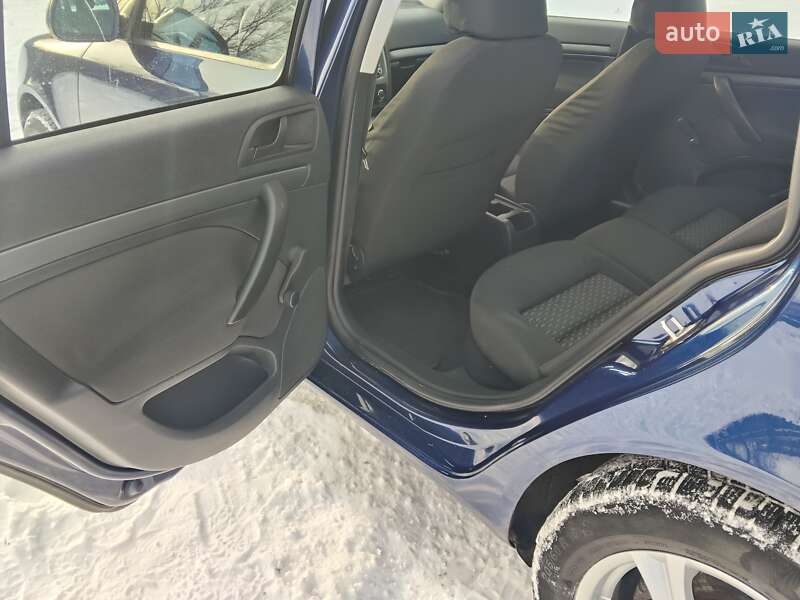 Универсал Skoda Octavia 2009 в Чернигове