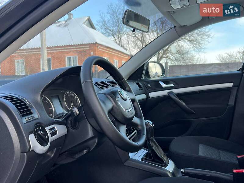 Лифтбек Skoda Octavia 2010 в Ахтырке фото 27 Лифтбек Skoda Octavia 2010 в Ахтырке