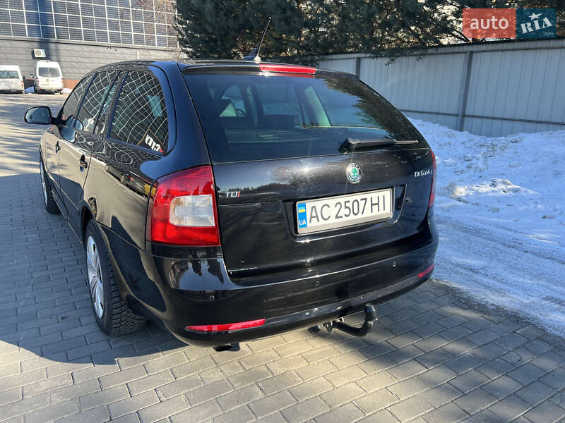 Универсал Skoda Octavia 2011 в Луцке