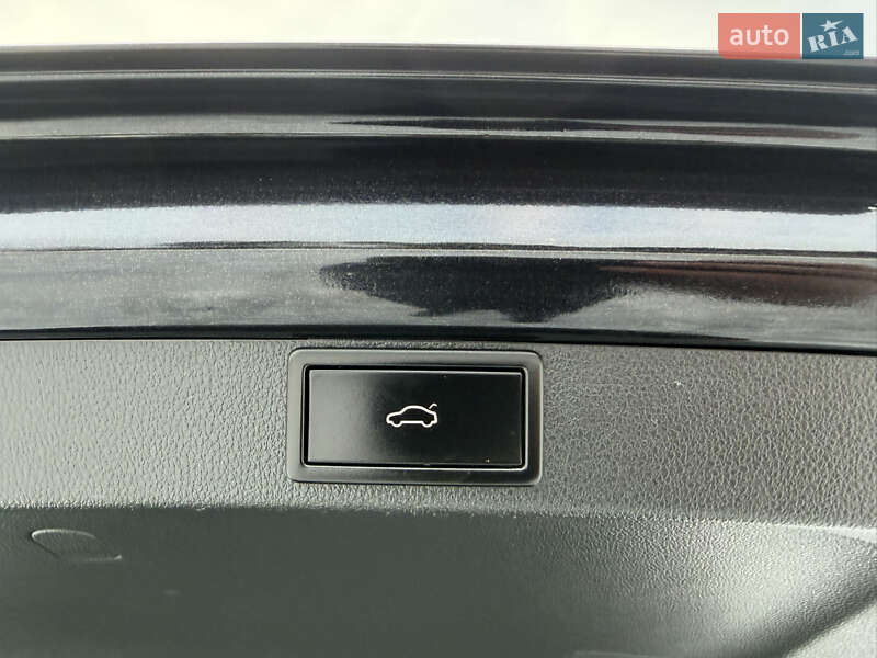 Универсал Skoda Octavia 2020 в Ровно