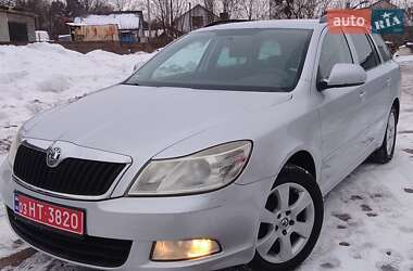 Универсал Skoda Octavia 2009 в Киверцах
