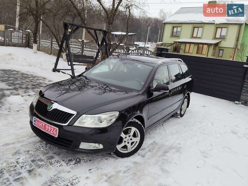 Универсал Skoda Octavia 2012 в Ровно